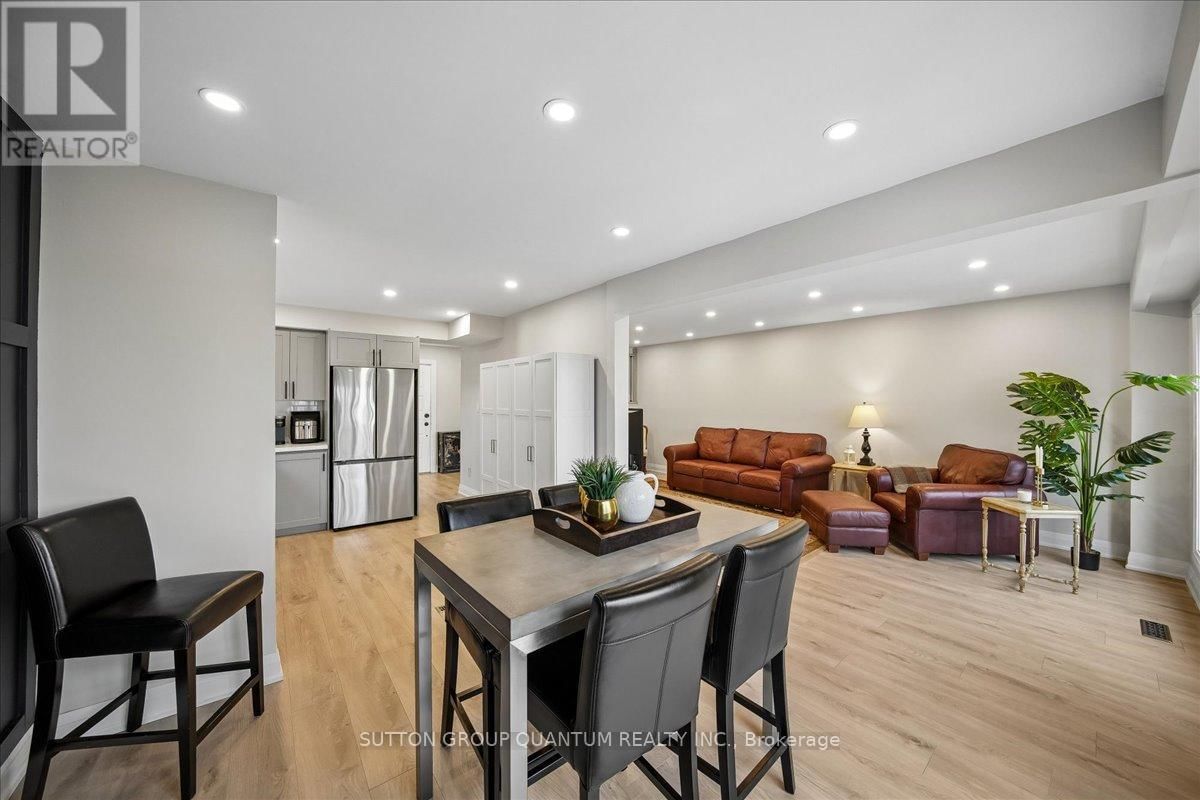 1120 MONTGOMERY DRIVE Image 12