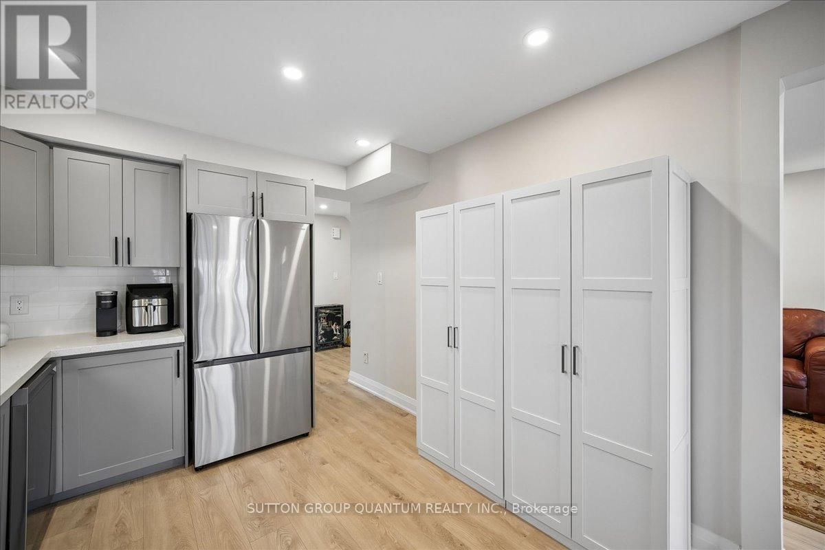 1120 MONTGOMERY DRIVE Image 15