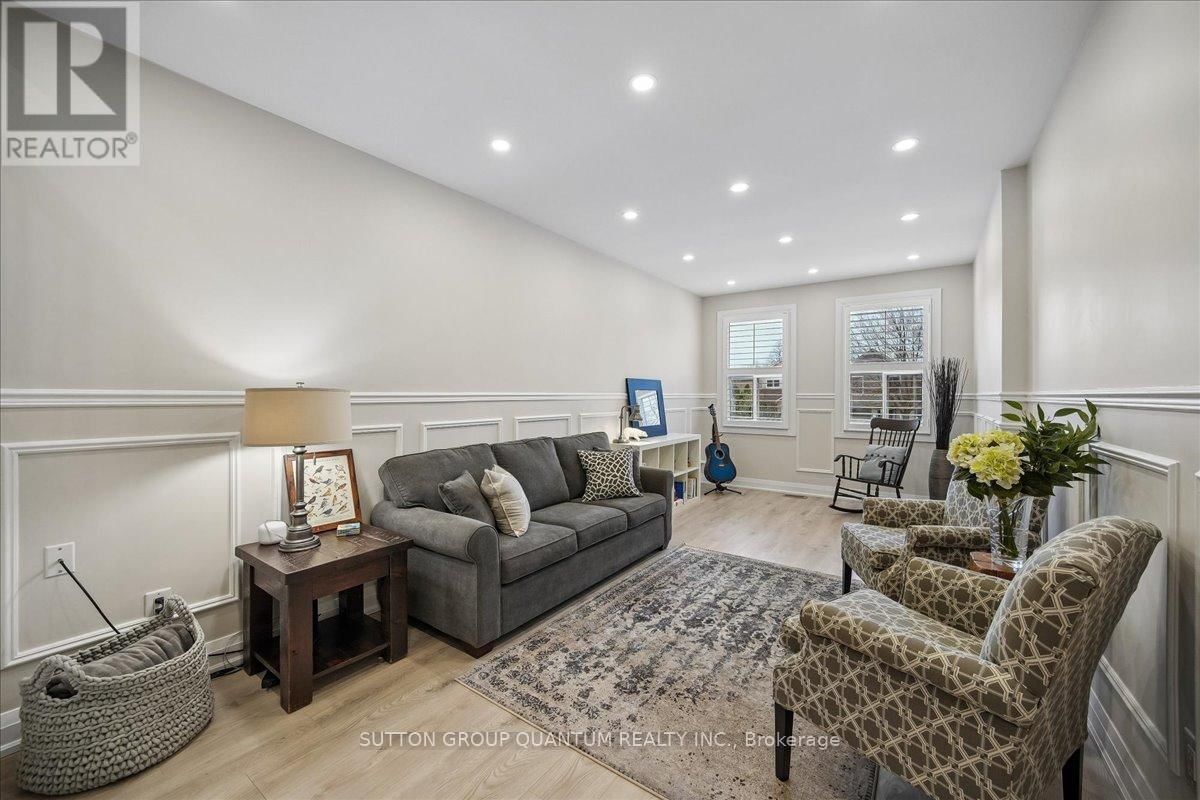 1120 MONTGOMERY DRIVE Image 16