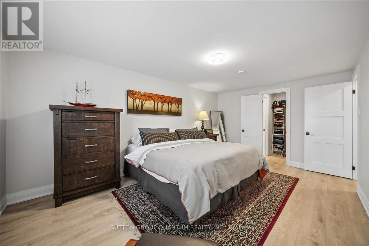 1120 MONTGOMERY DRIVE Image 26