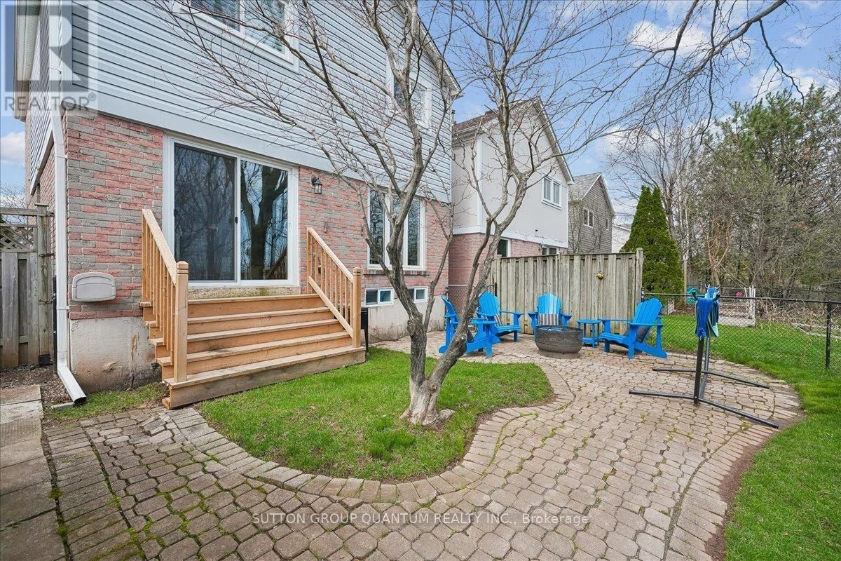 1120 MONTGOMERY DRIVE Image 32