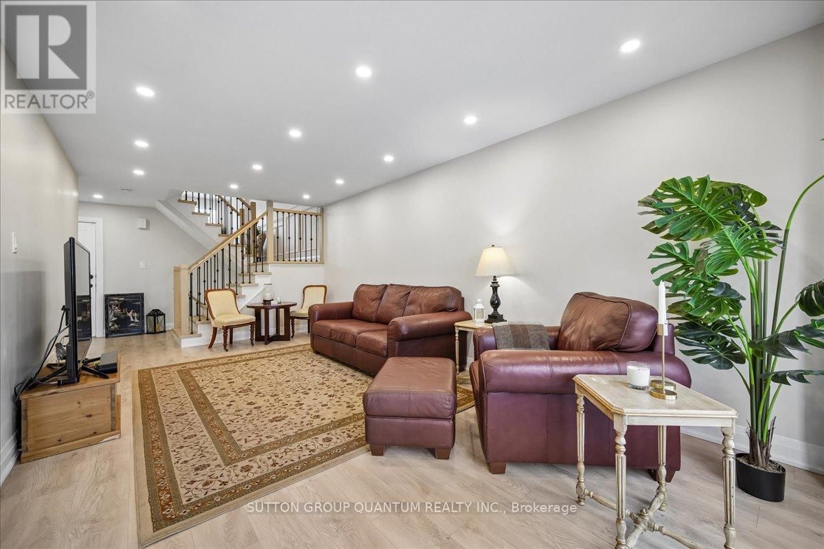 1120 MONTGOMERY DRIVE Image 9