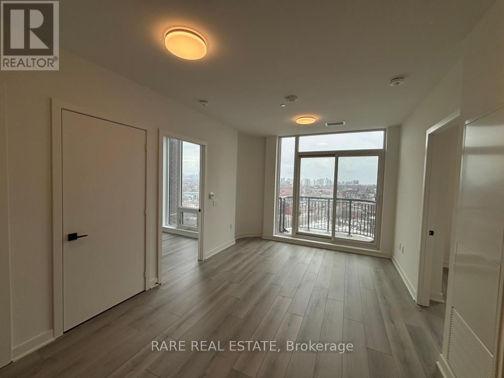 727 - 1185 DUPONT STREET Image 2