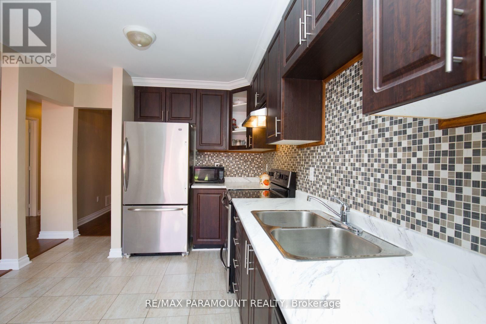 Upper - 29 MUIRLAND CRESCENT Image 13