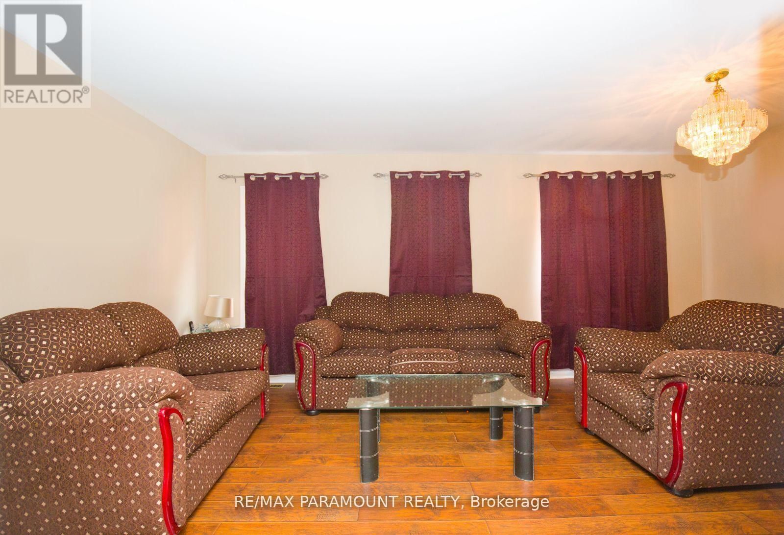 Upper - 29 MUIRLAND CRESCENT Image 5