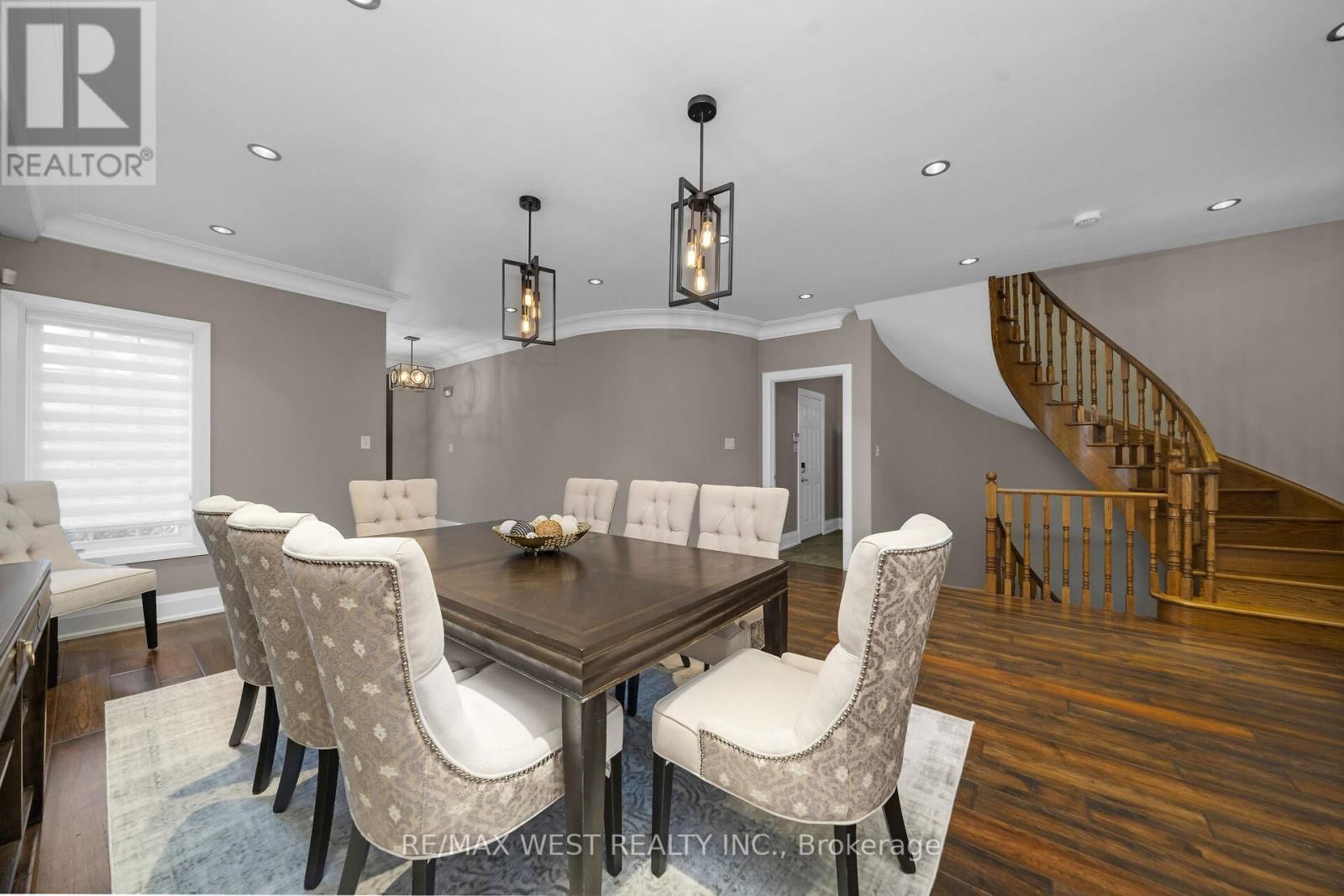 99 GRAY PARK DRIVE Image 11