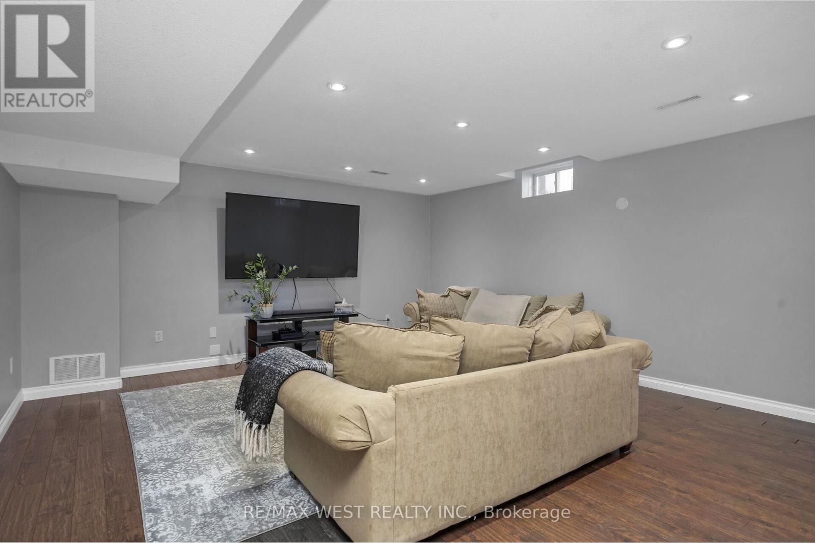 99 GRAY PARK DRIVE Image 39