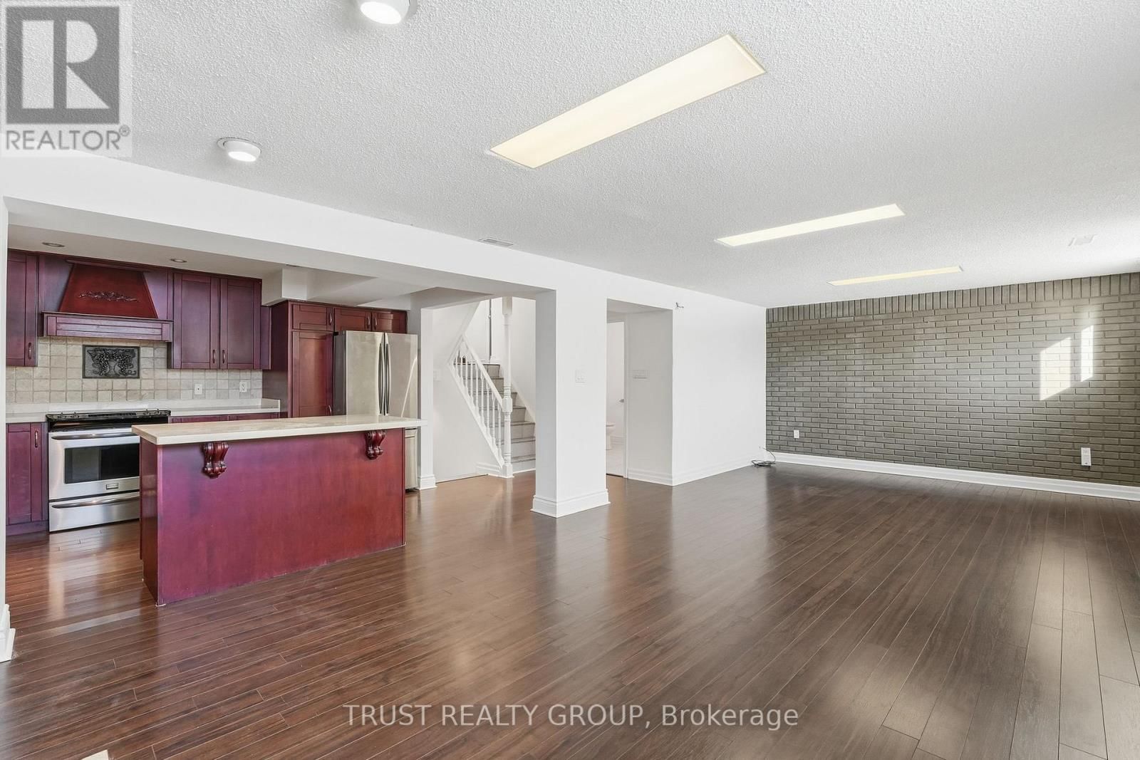 9 DEL RIA DRIVE Image 25