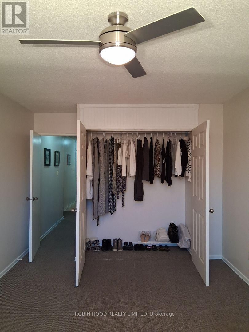 605 - 975 WARWICK COURT Image 12