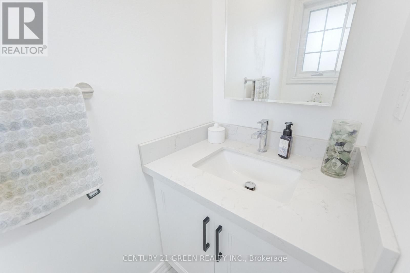 2146 SHADY GLEN ROAD Image 21