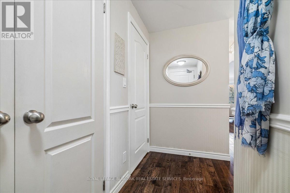 408 - 34 PLAINS ROAD EAST Image 6