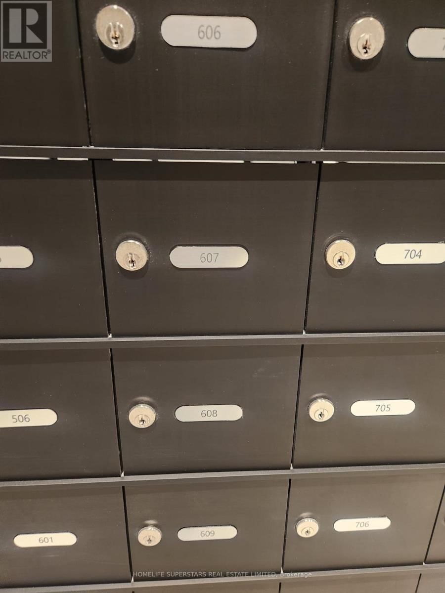 607 - 2075 LAKESHORE ROAD Image 6