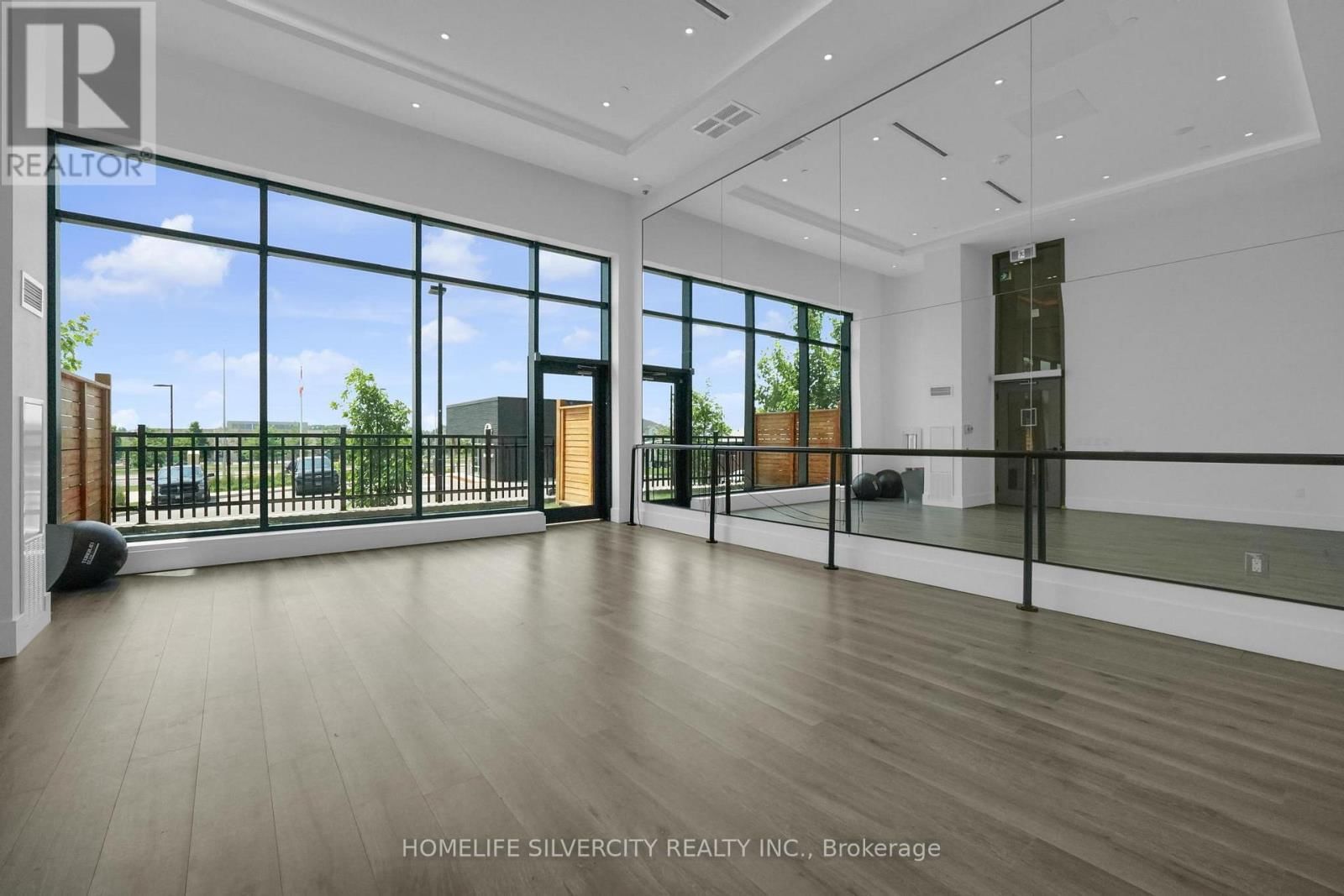 533 - 2450 OLD BRONTE ROAD Image 31