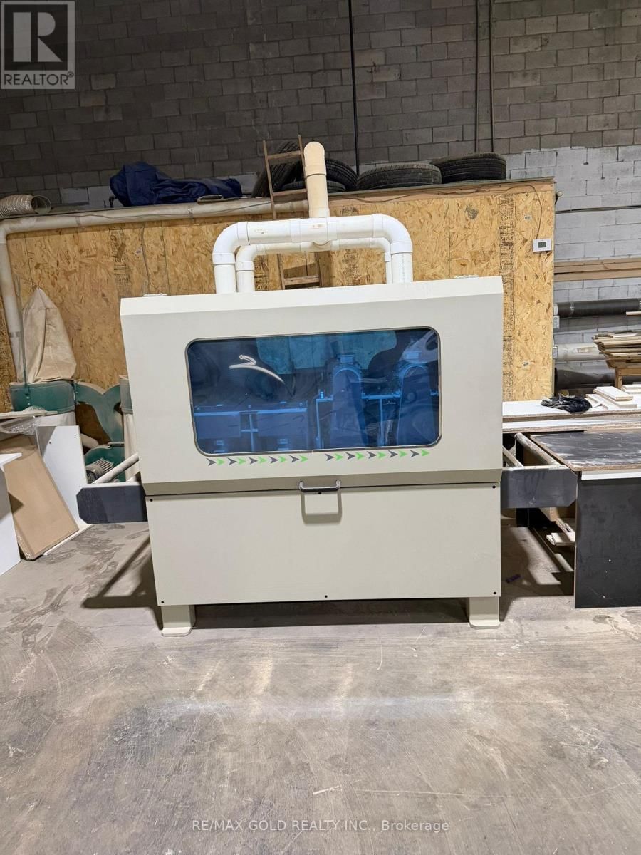 15-16 - 1645 SISMET ROAD Image 21