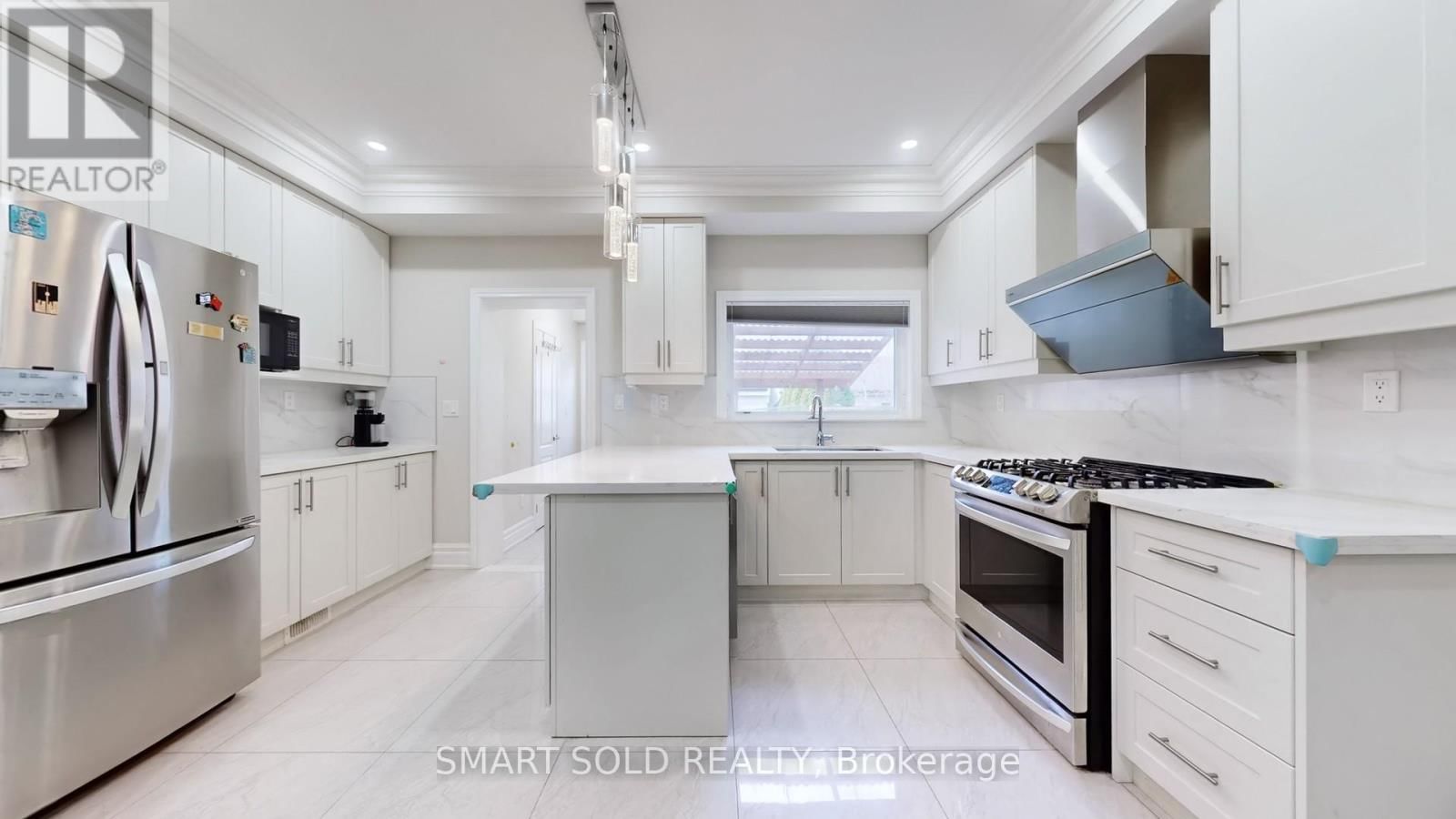 1040 OSSINGTON AVENUE Image 7