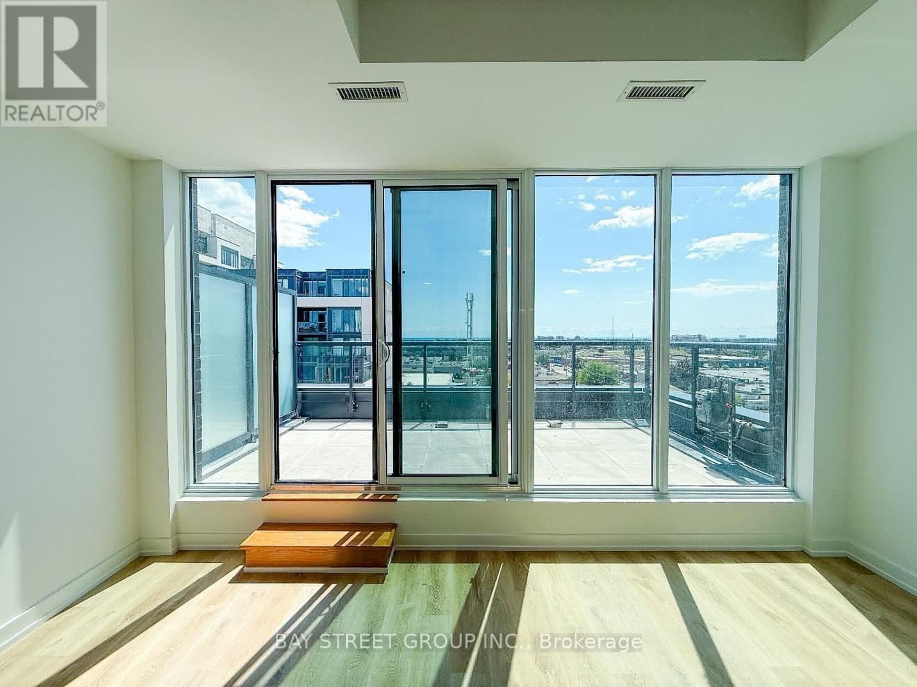 PH7 - 6 CHARTWELL ROAD Image 4