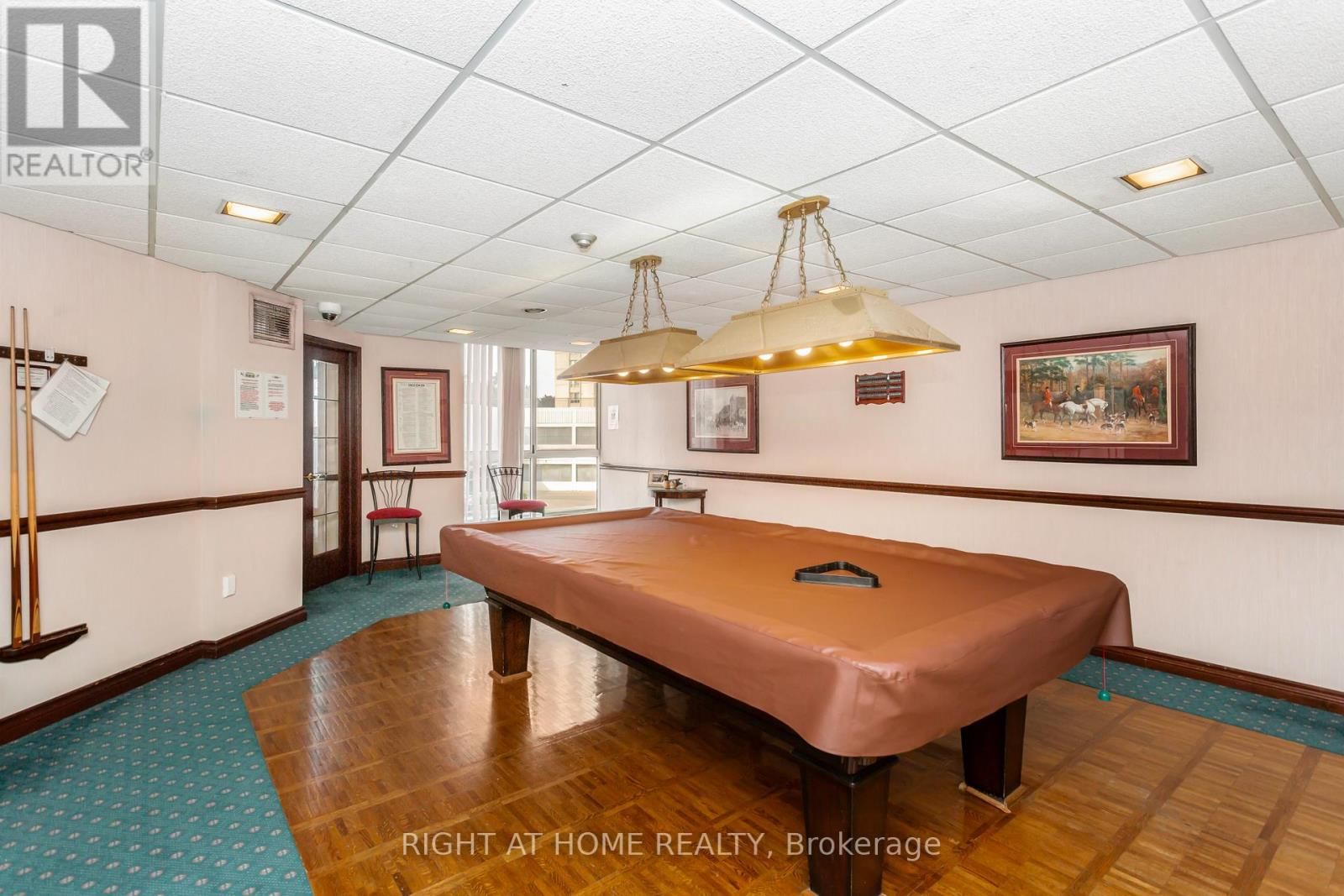 PH6 - 3650 KANEFF CRESCENT Image 37