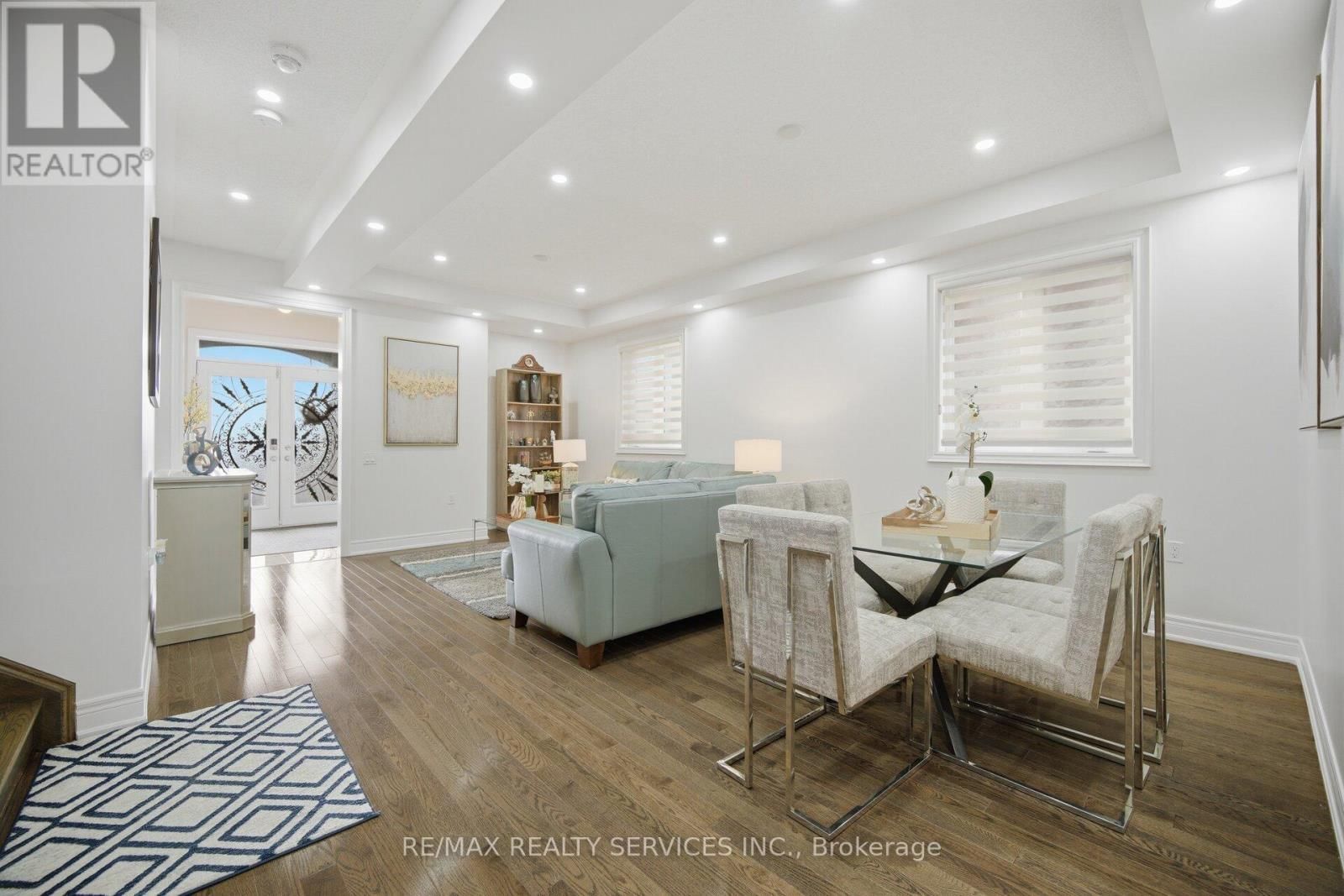 38 BLACKBERRY VALLEY CRESCENT Image 13