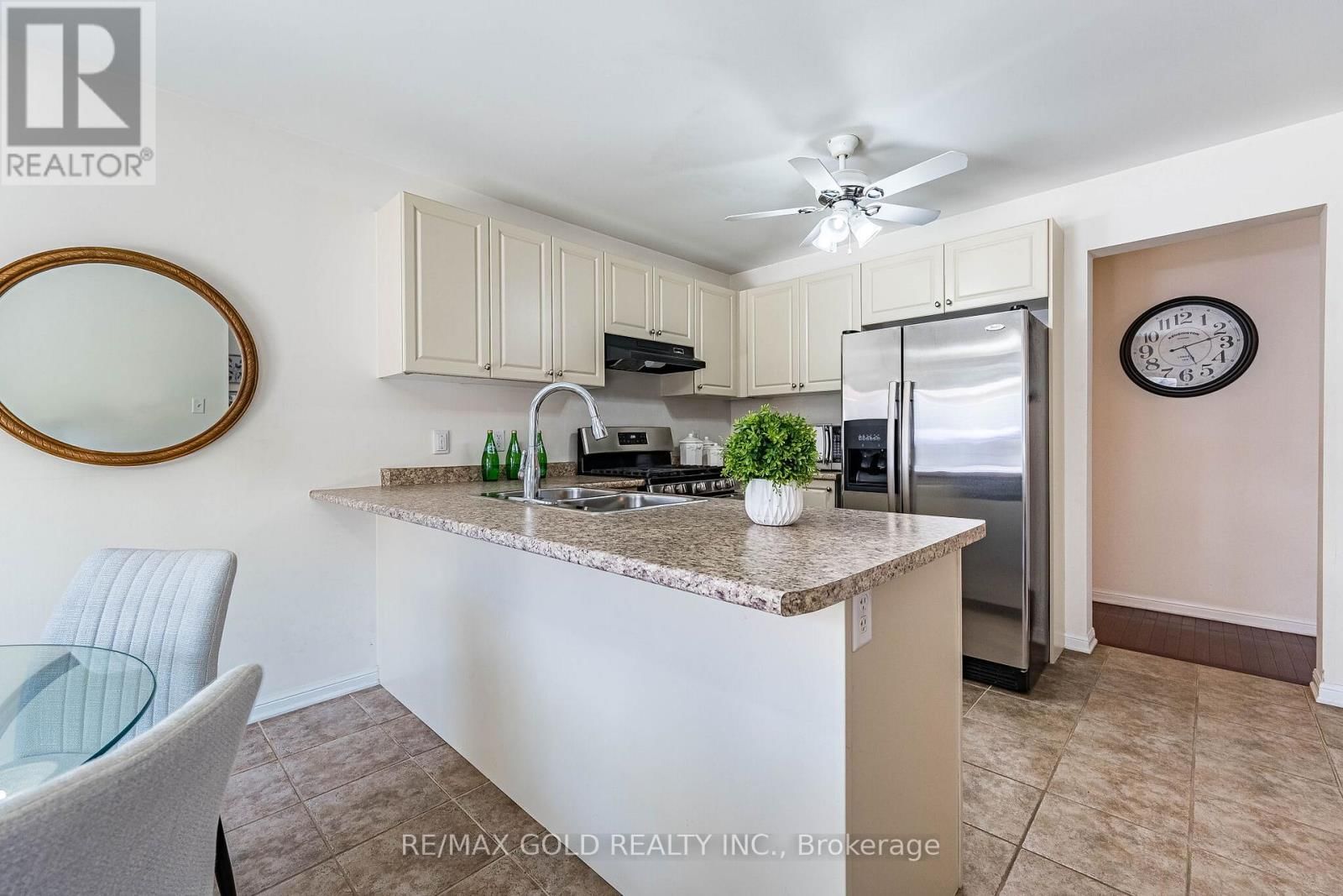 6 CLENSTON ROAD Image 13