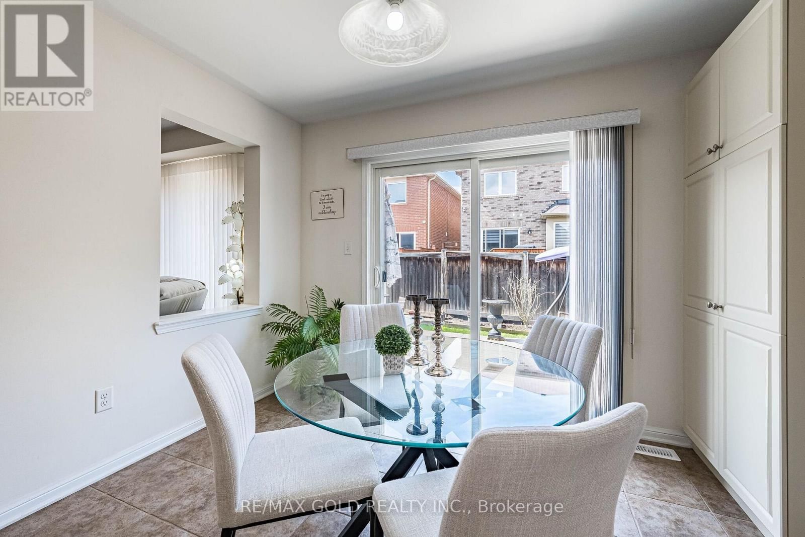 6 CLENSTON ROAD Image 15