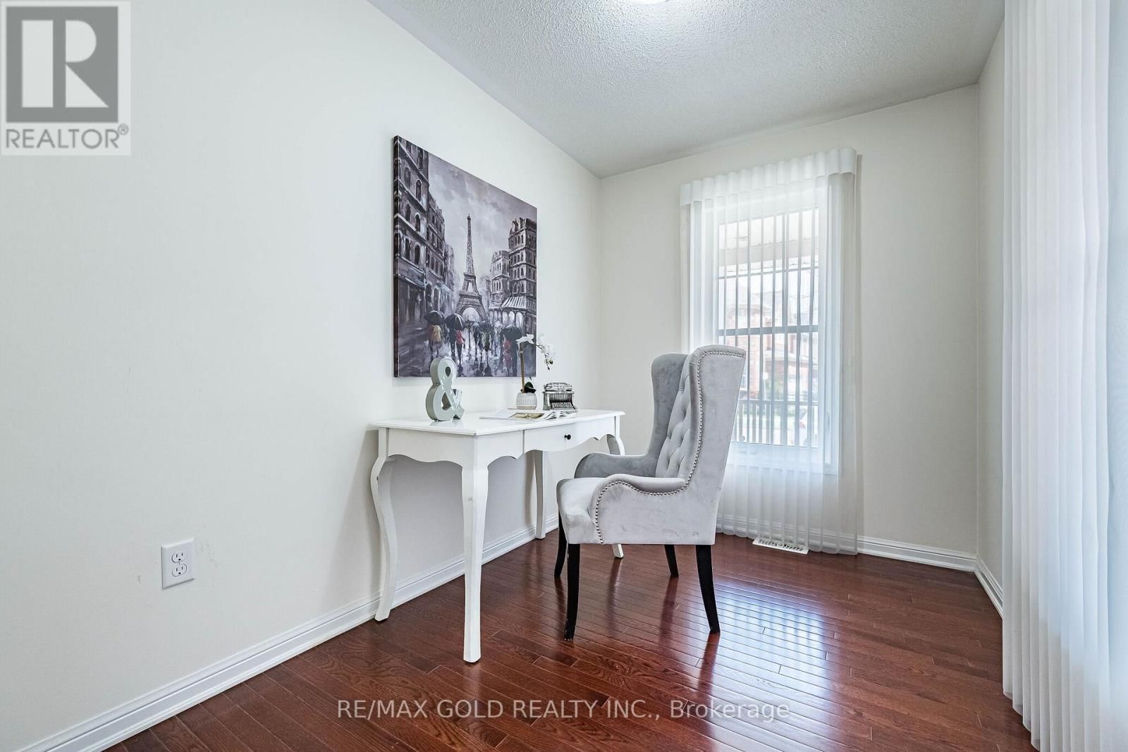 6 CLENSTON ROAD Image 16