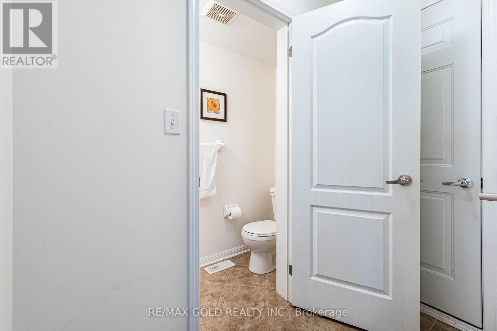 6 CLENSTON ROAD Image 18