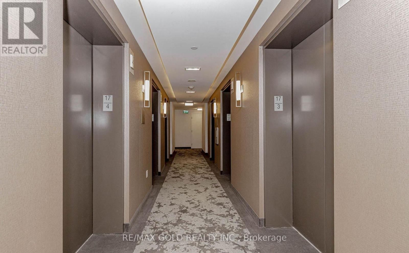 1919 - 30 SHORE BREEZE DRIVE Image 5