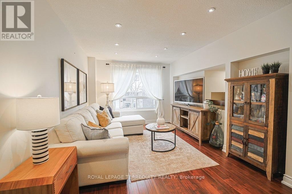 43 - 1221 DUNDIX ROAD Image 15