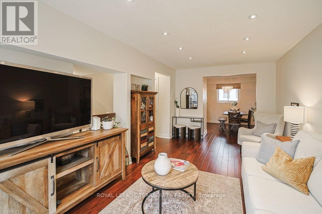 43 - 1221 DUNDIX ROAD Image 16