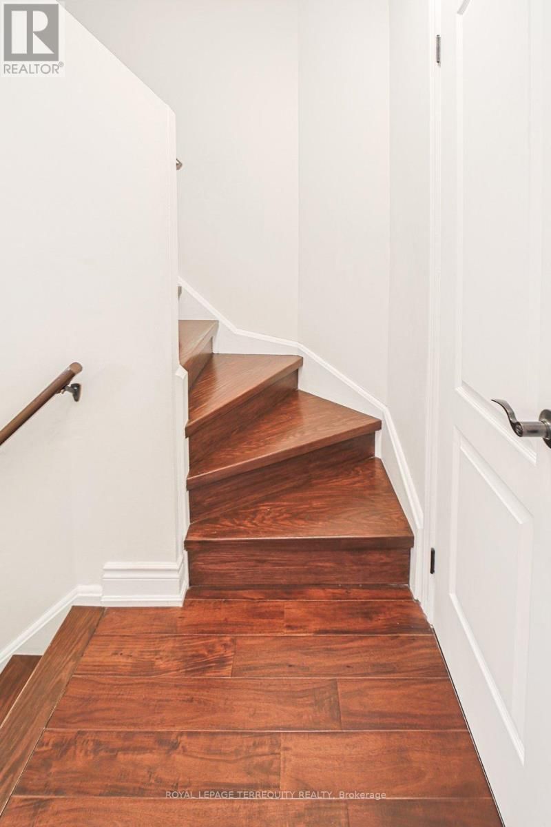 43 - 1221 DUNDIX ROAD Image 28