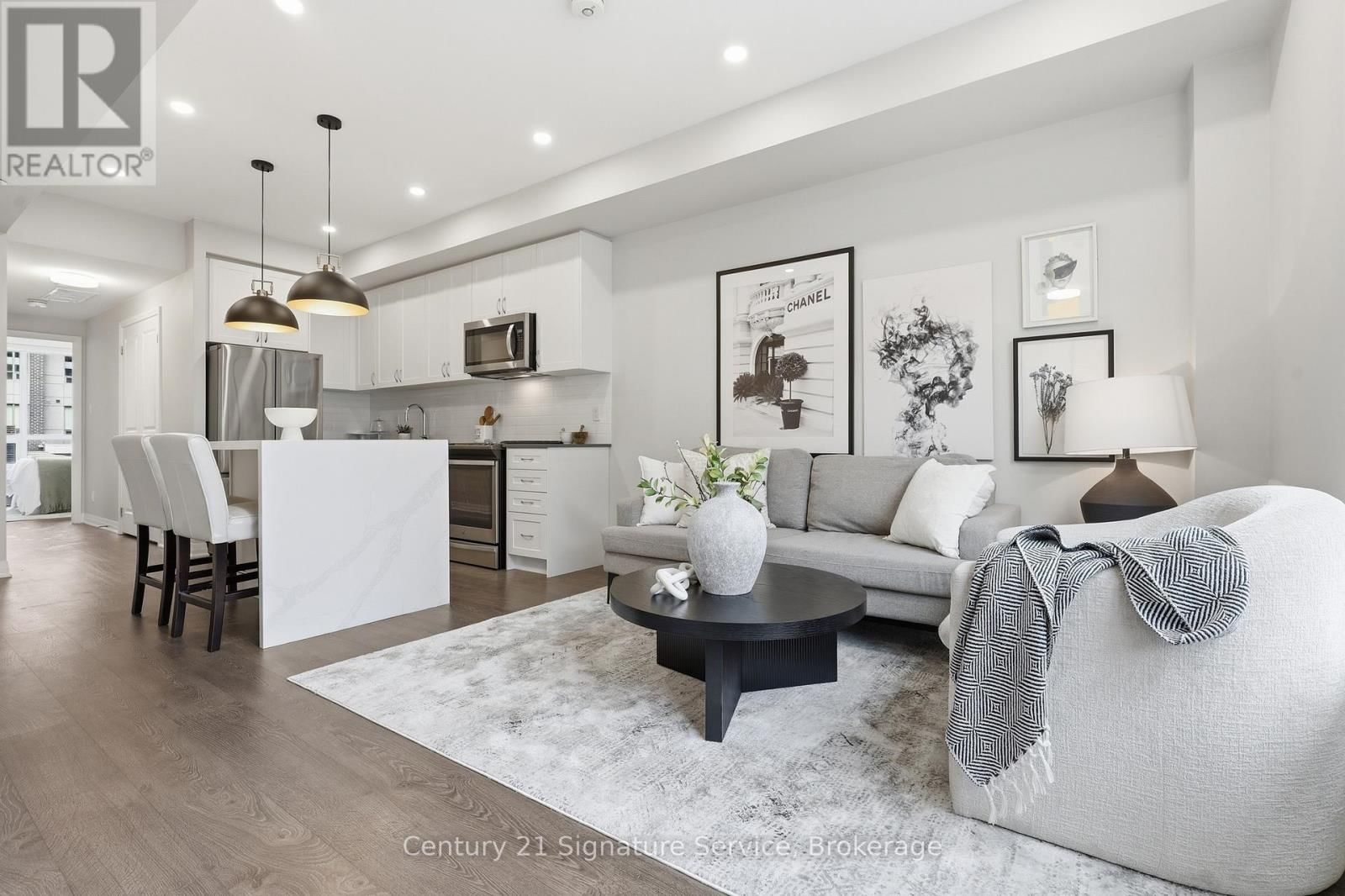 2 - 1238 CAWTHRA ROAD Image 4