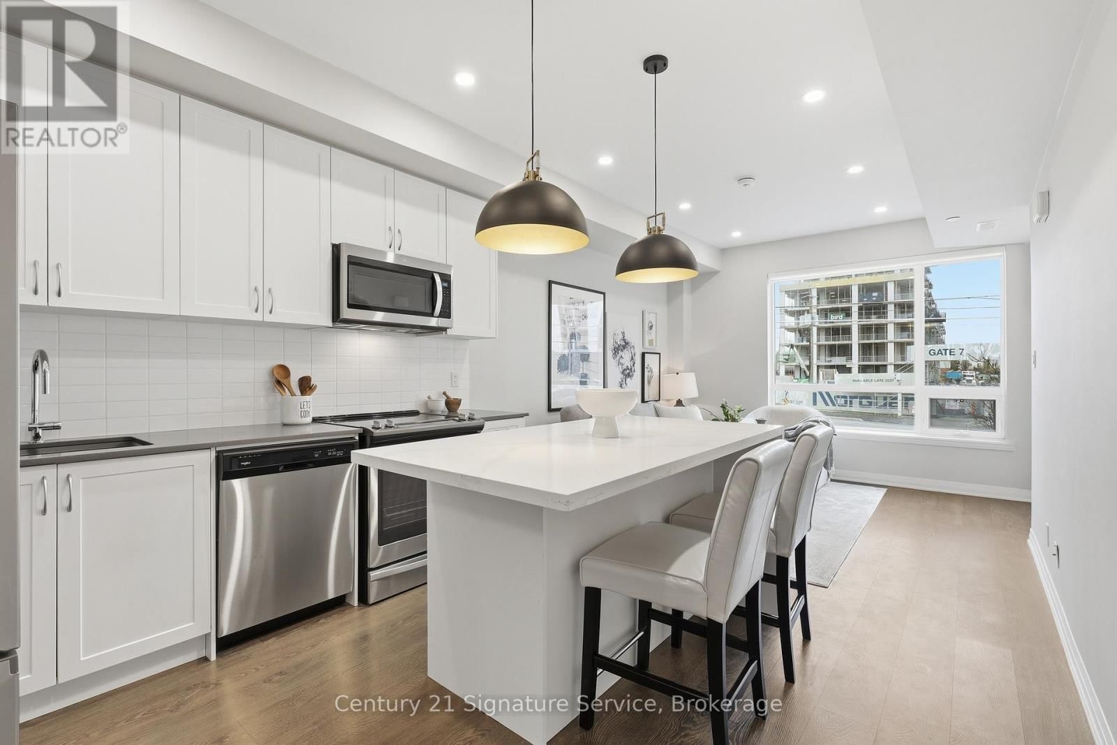 2 - 1238 CAWTHRA ROAD Image 9