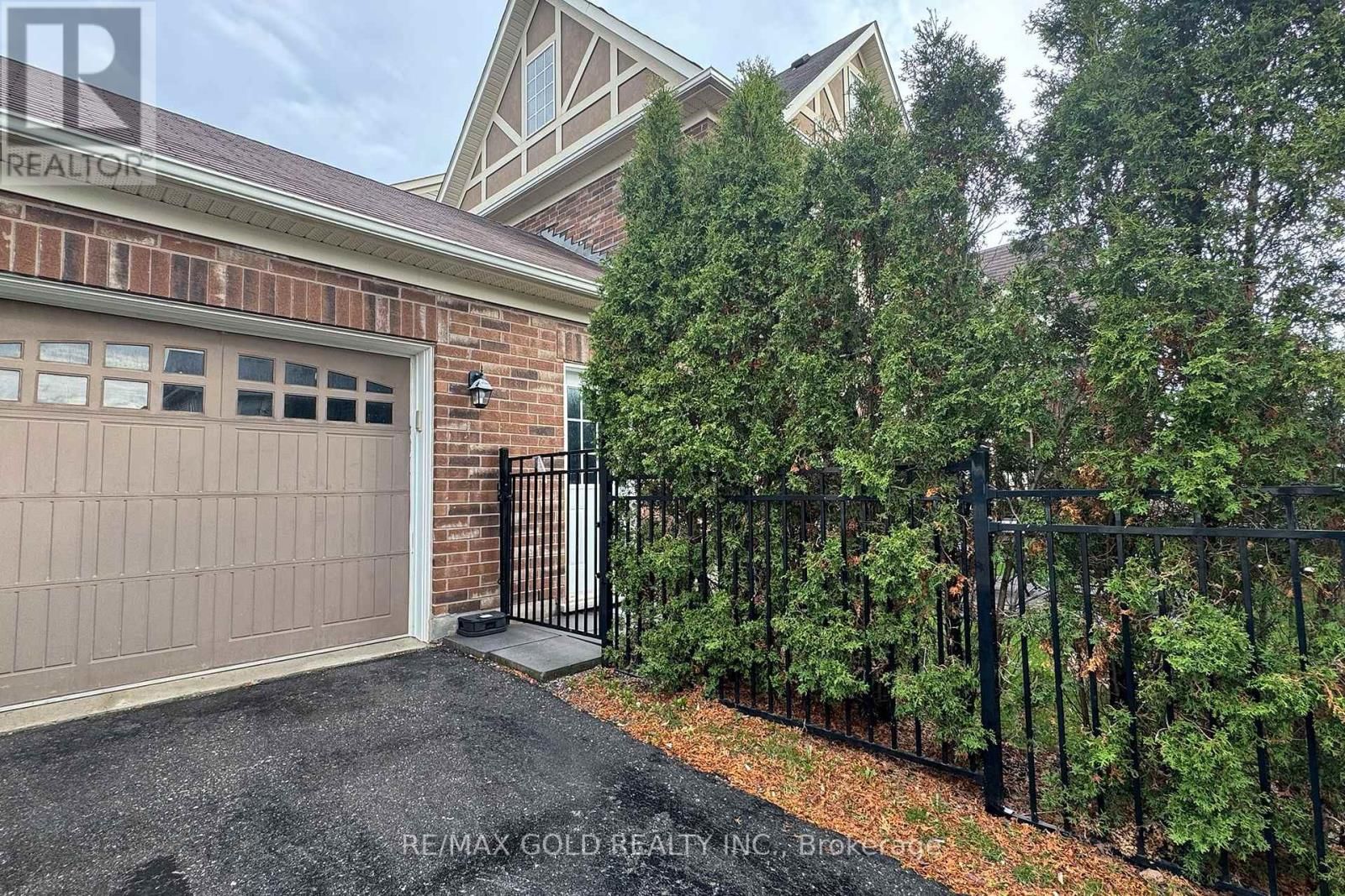 27 DULVERTON DRIVE Image 2