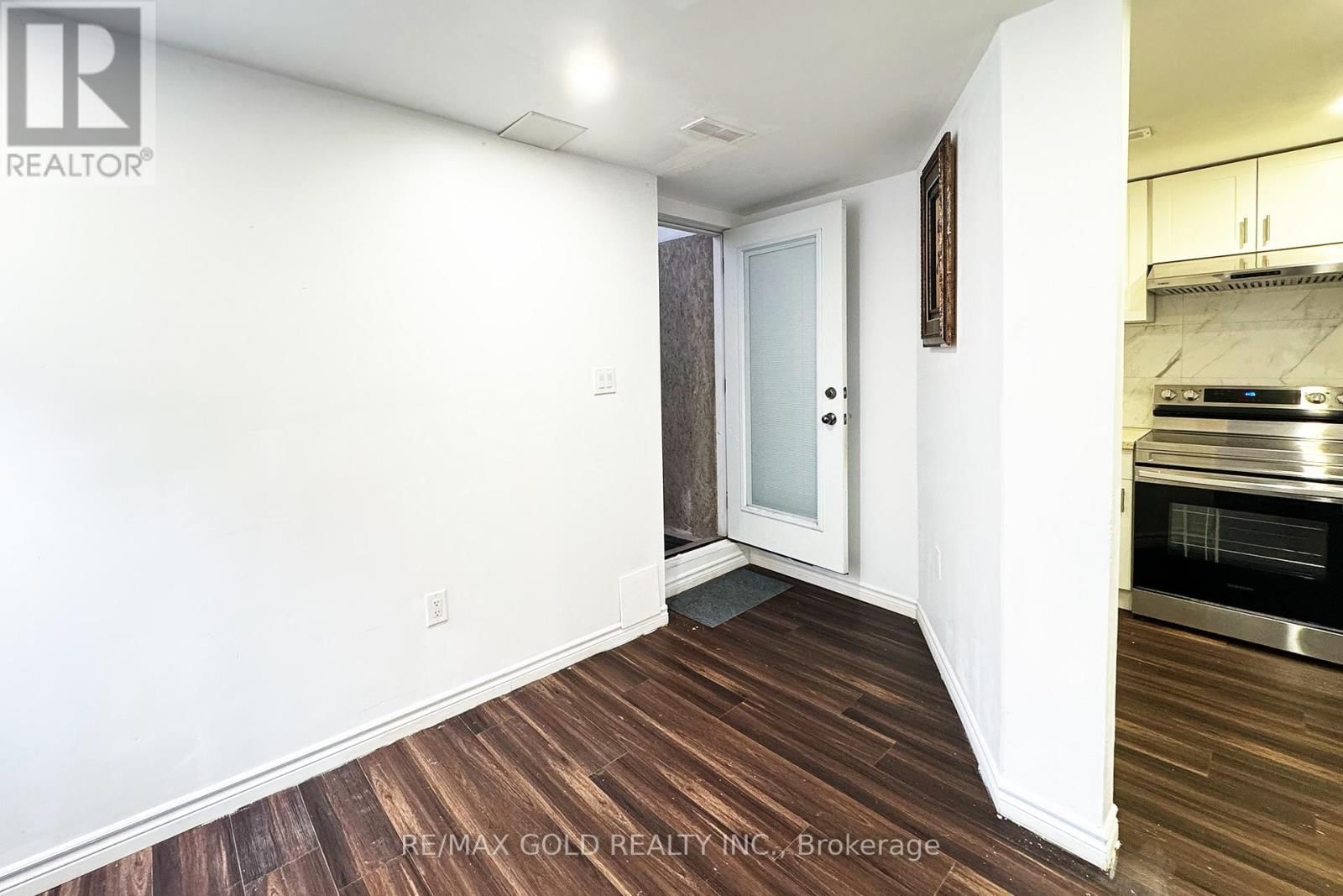 27 DULVERTON DRIVE Image 5