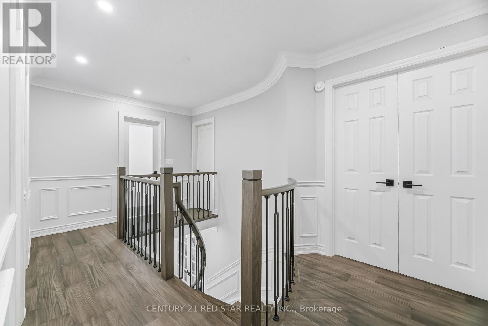 877 THE GRANGE SIDEROAD Image 23