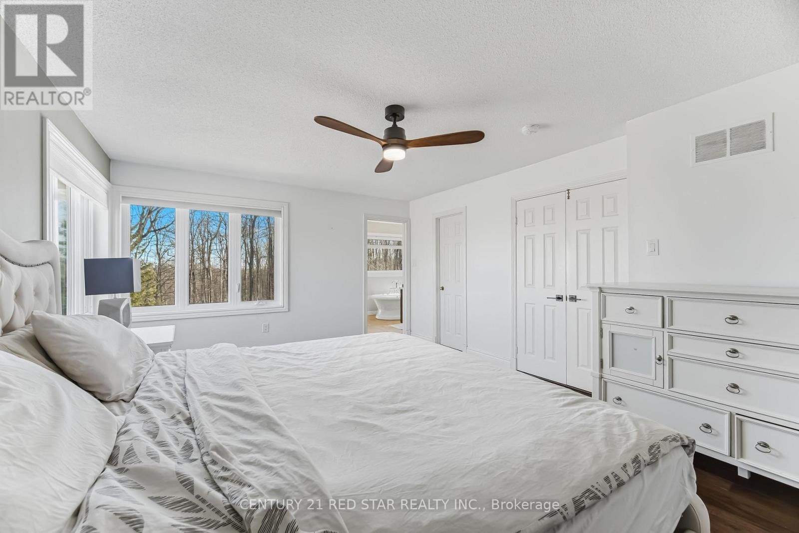 877 THE GRANGE SIDEROAD Image 25