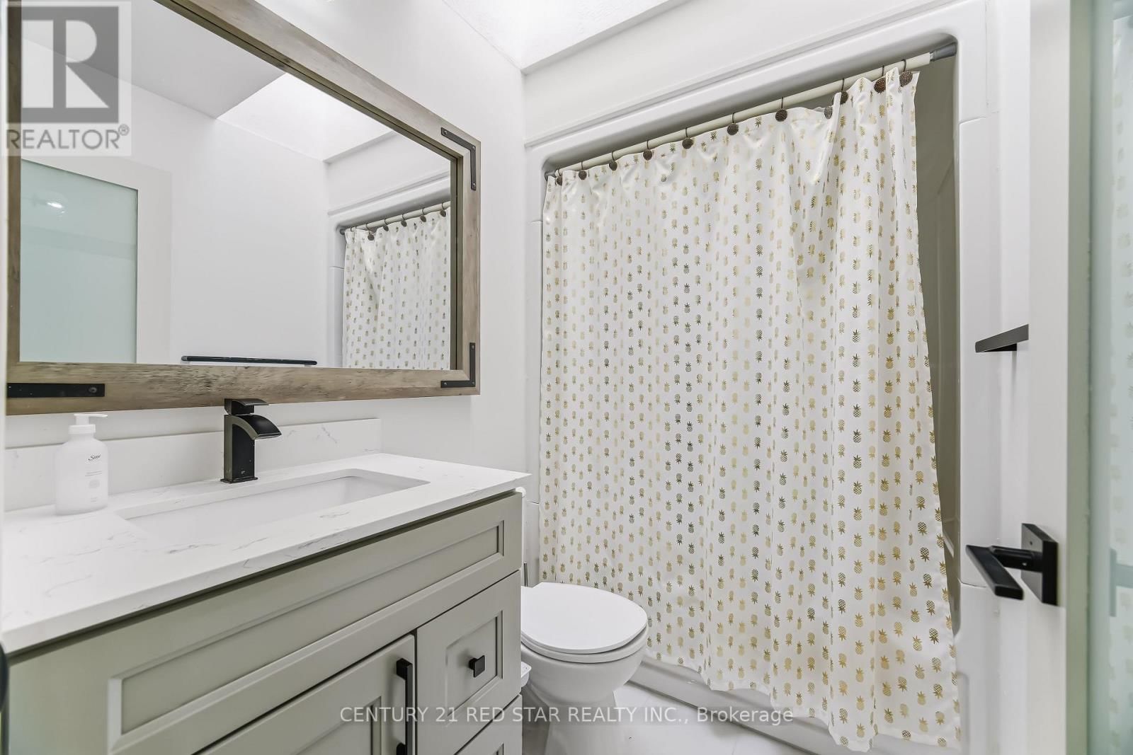 877 THE GRANGE SIDEROAD Image 35