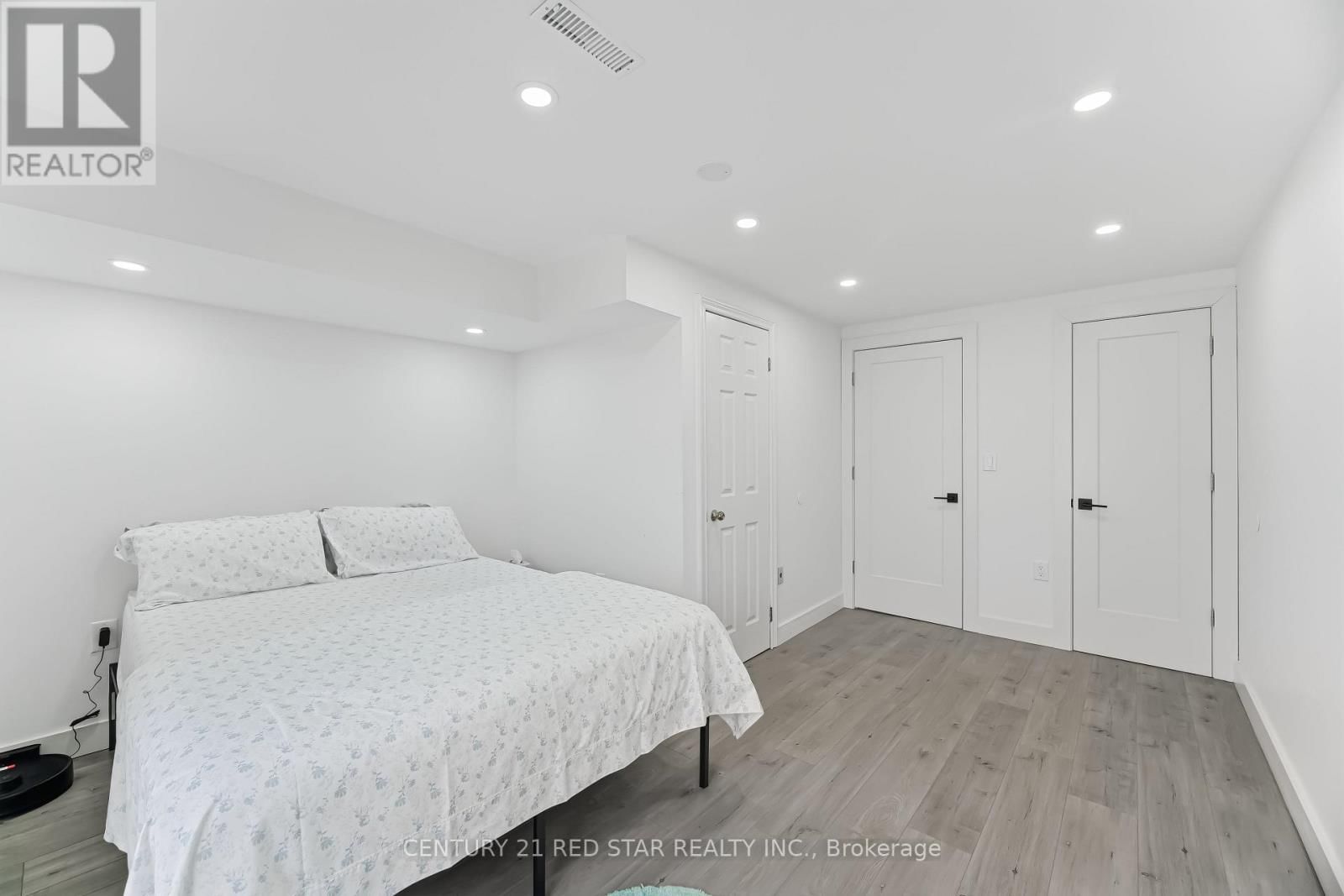 877 THE GRANGE SIDEROAD Image 39