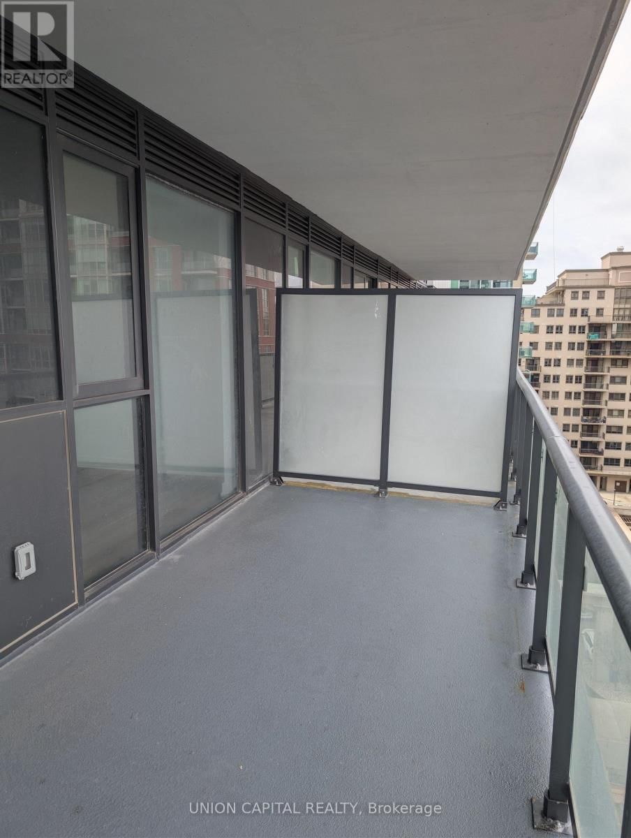 801 - 2075 LAKESHORE ROAD Image 20