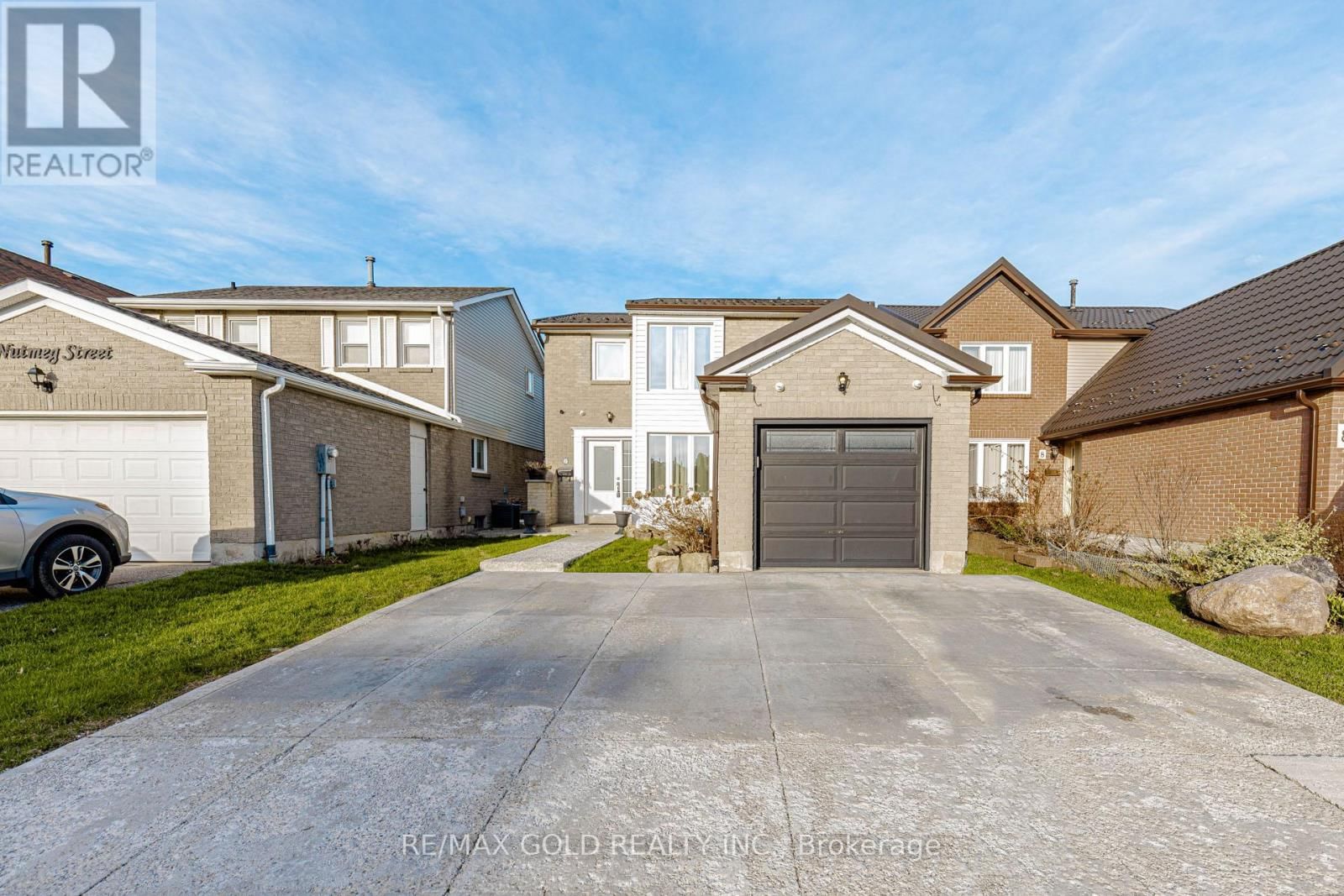 6 NUTMEG STREET Image 1