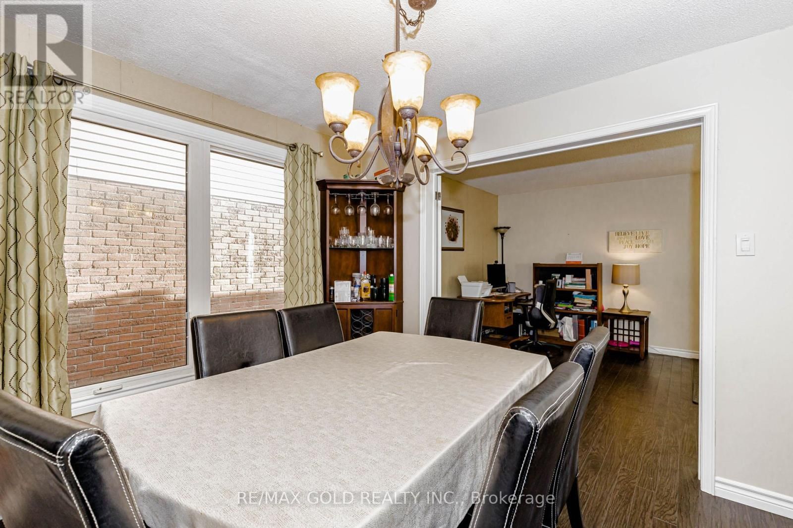 6 NUTMEG STREET Image 15