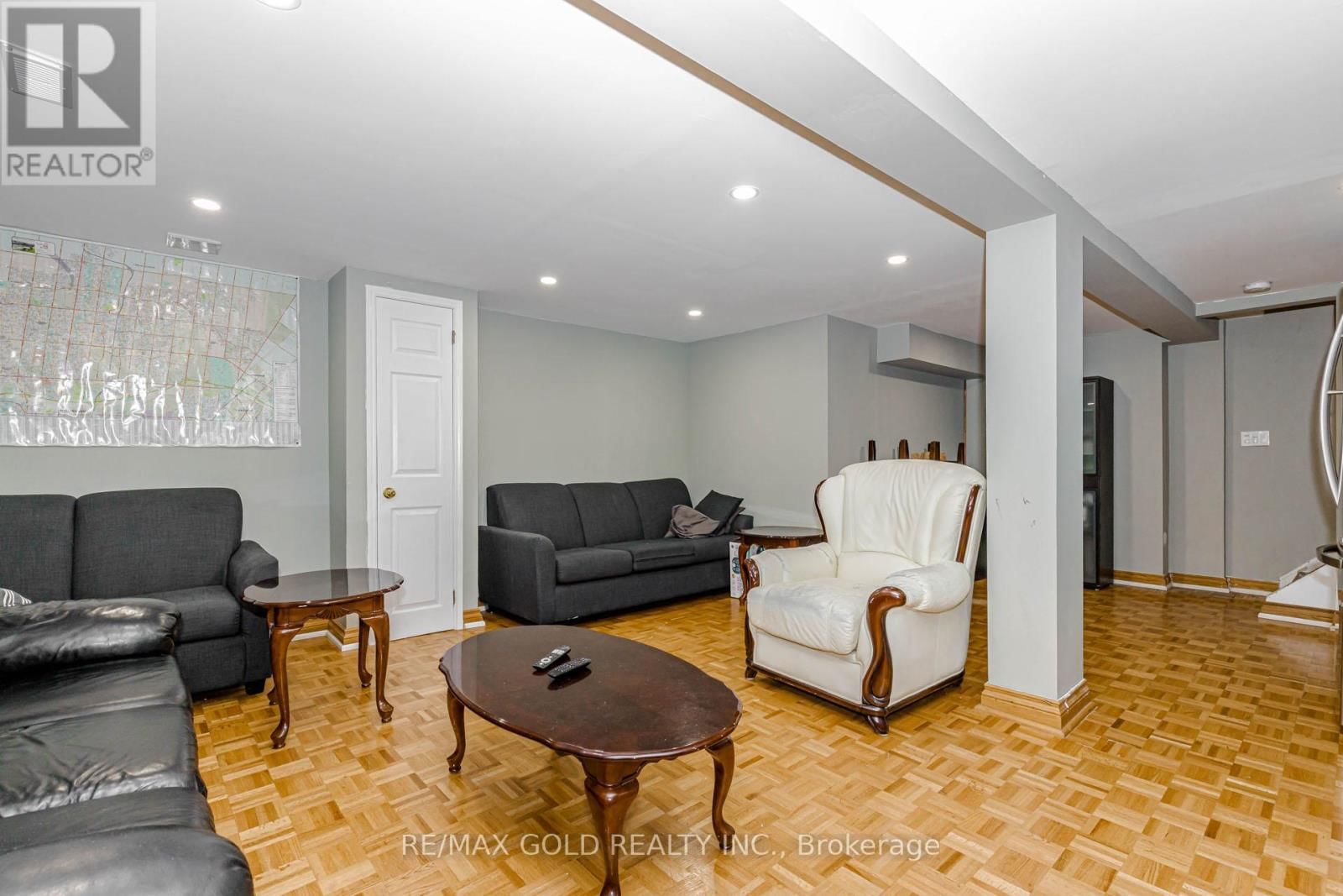 6 NUTMEG STREET Image 41