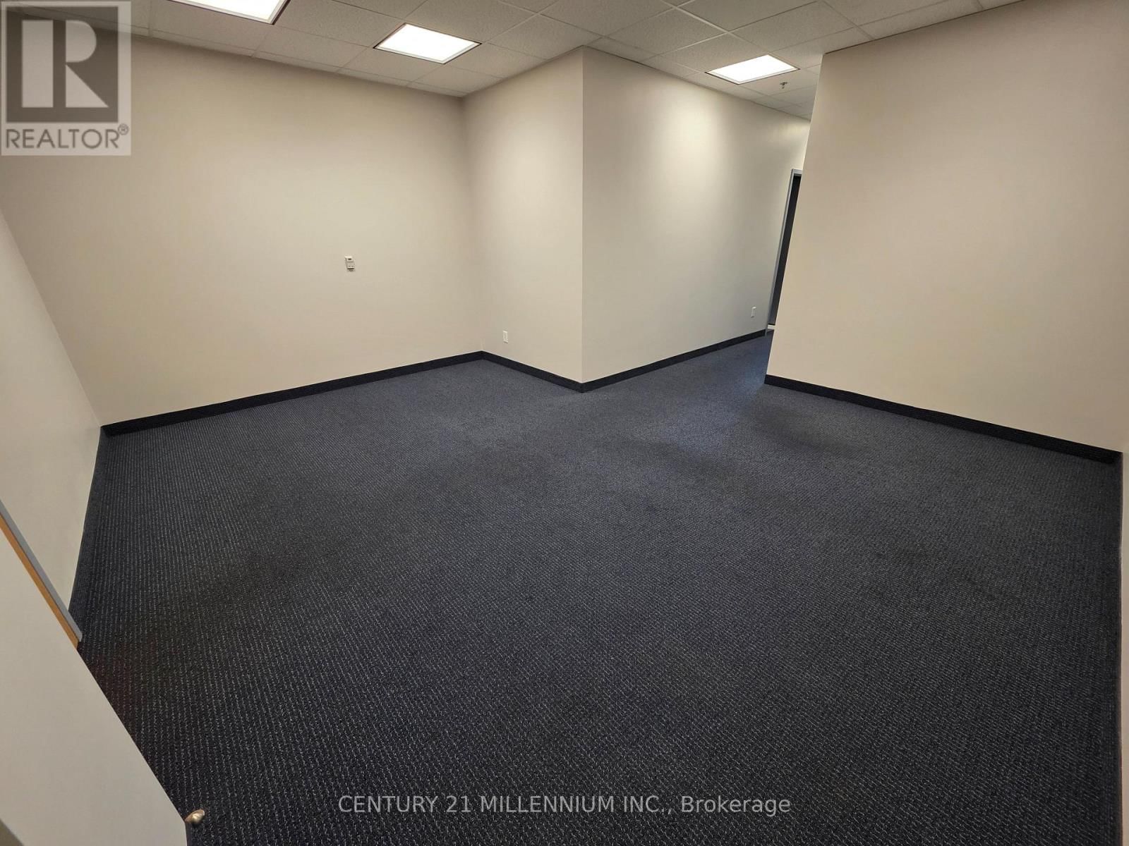 212 - 2250 BOVAIRD DRIVE EAST Image 13