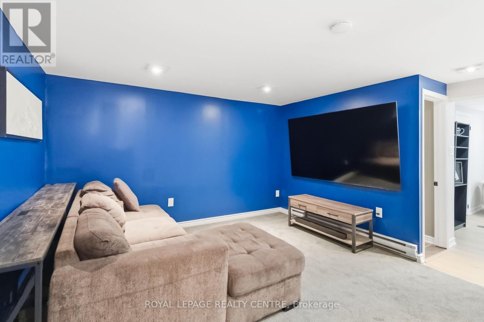 683 WOODWARD AVENUE Image 26