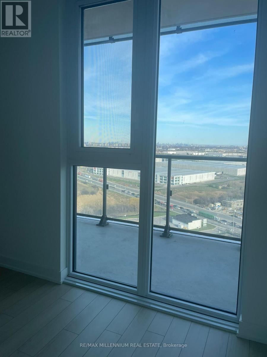 1902 - 15 SKYRIDGE DRIVE Image 14