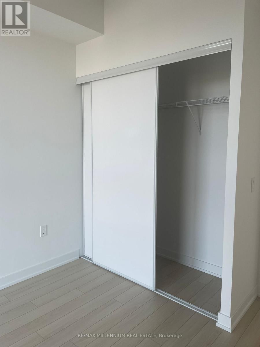 1902 - 15 SKYRIDGE DRIVE Image 16