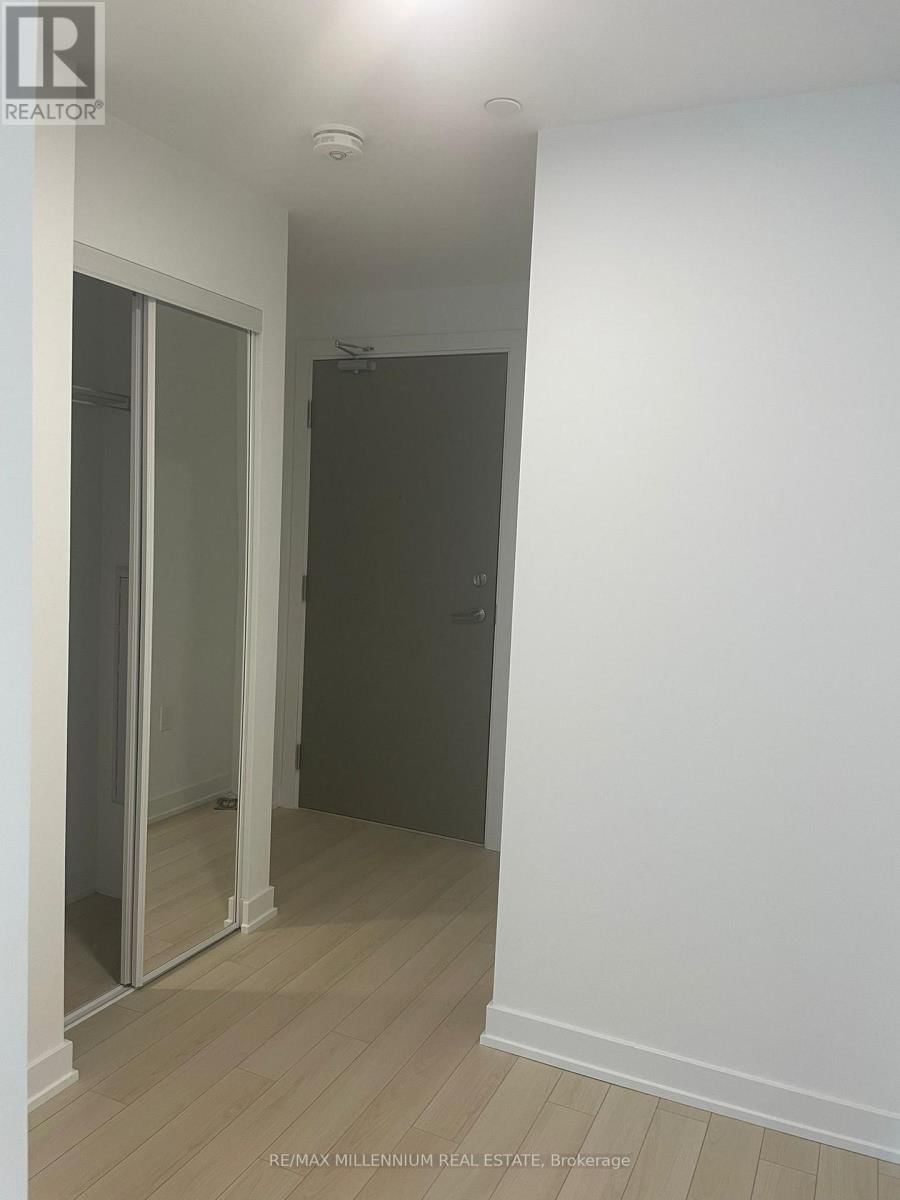 1902 - 15 SKYRIDGE DRIVE Image 7