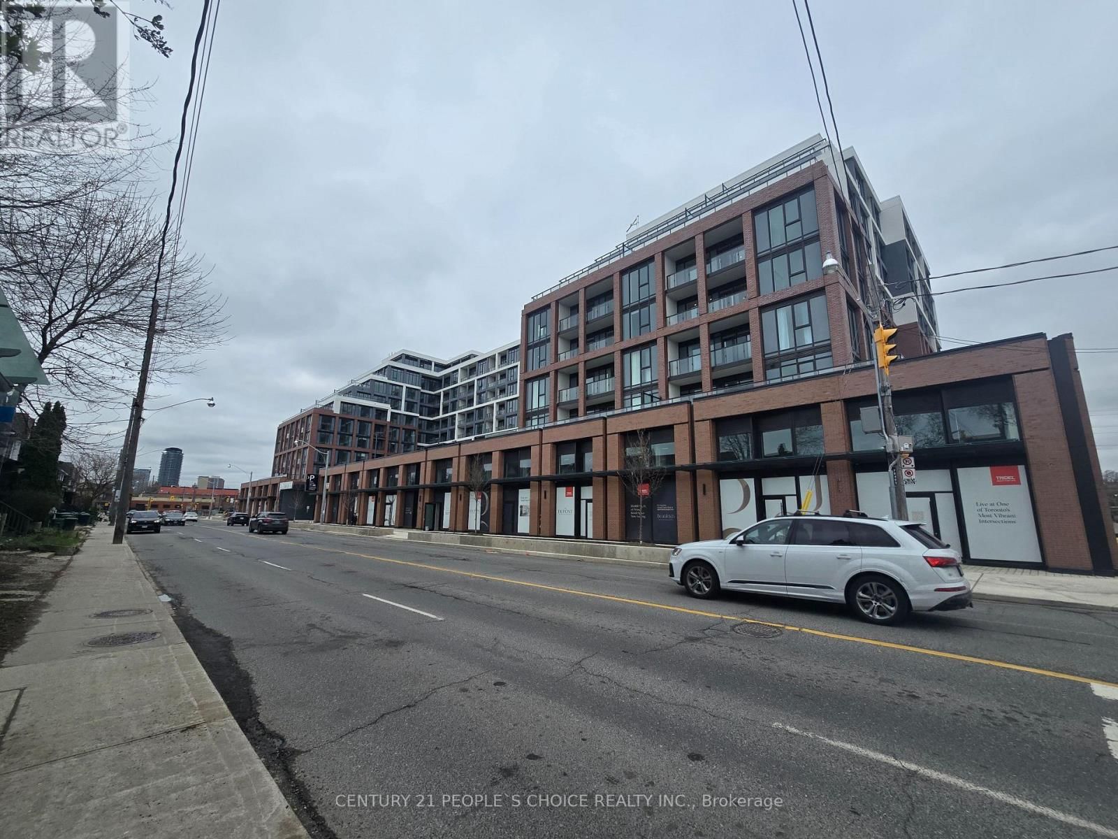 622 - 858 DUPONT STREET Image 25