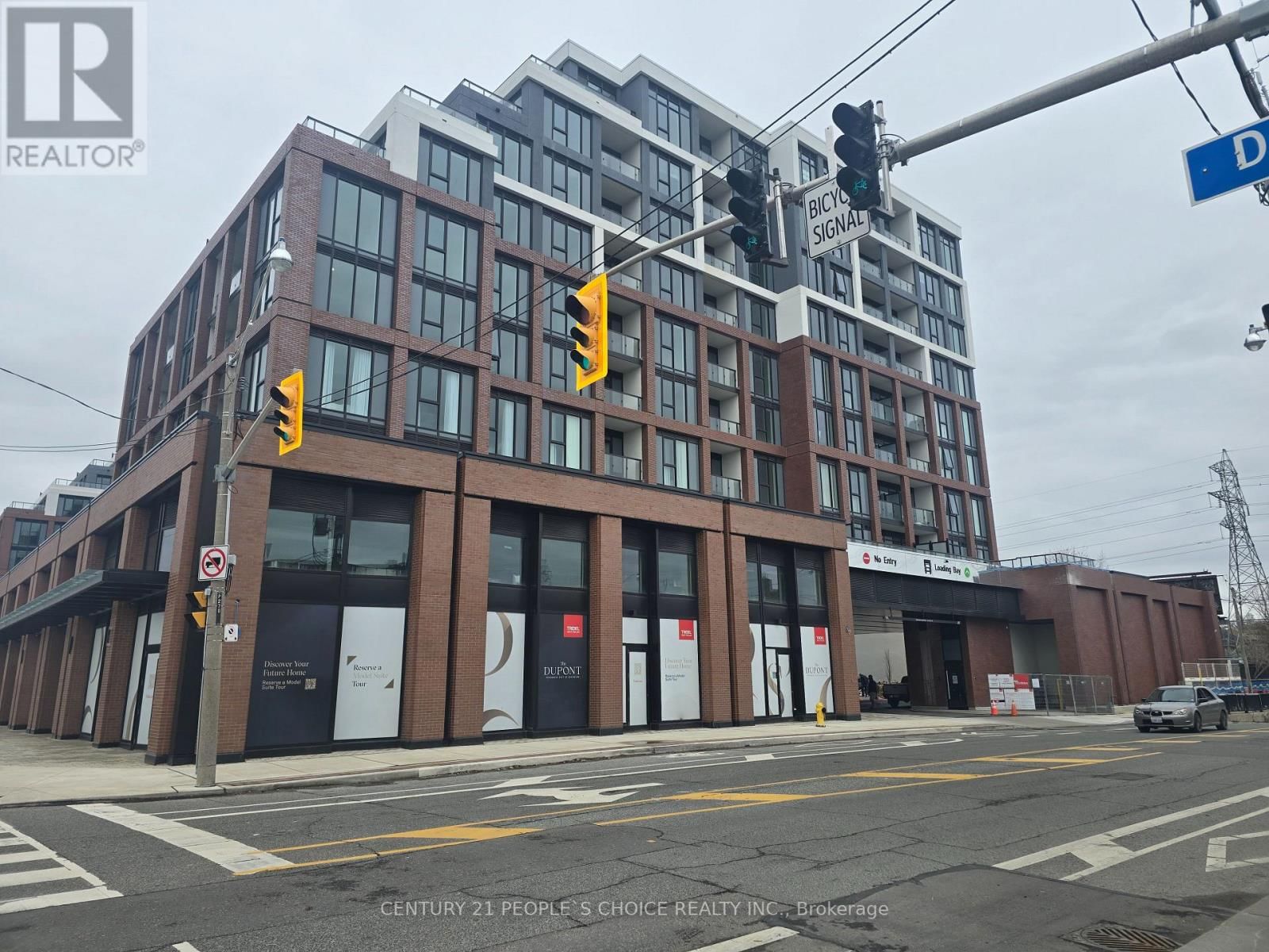 622 - 858 DUPONT STREET Image 27