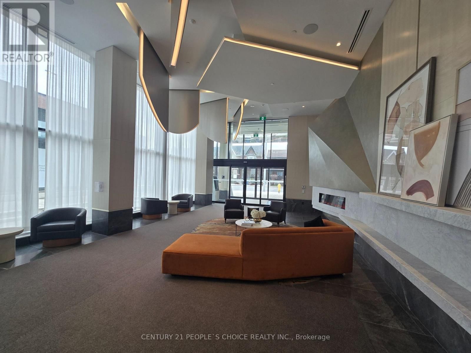 622 - 858 DUPONT STREET Image 4